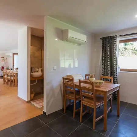 Casa Castanhas - Cinfaes, Viseu *