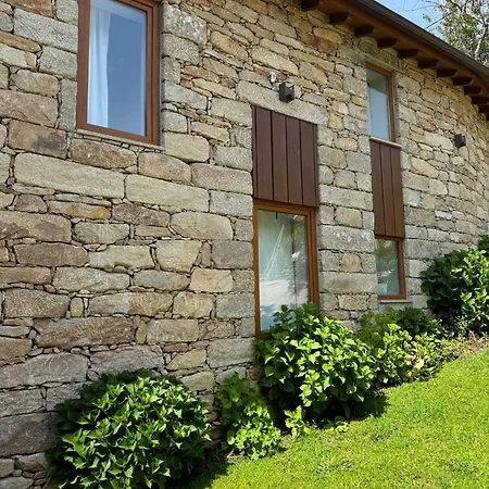 Casa Castanhas - Cinfaes, Viseu