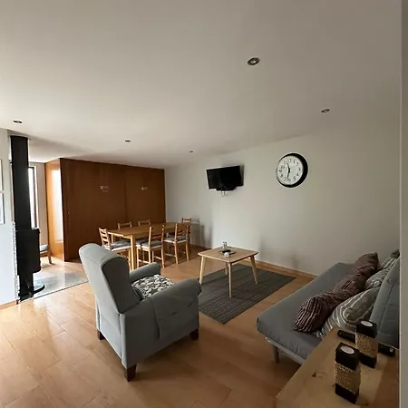 Casa de Férias Casa Castanhas - Cinfães, Viseu Cinfães