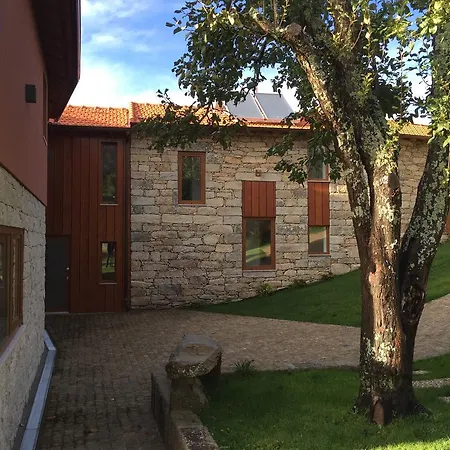 Casa Castanhas - Cinfaes, Viseu