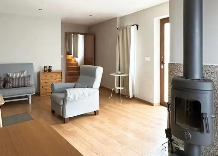 Casa Castanhas - Cinfaes, Viseu Синфайнш